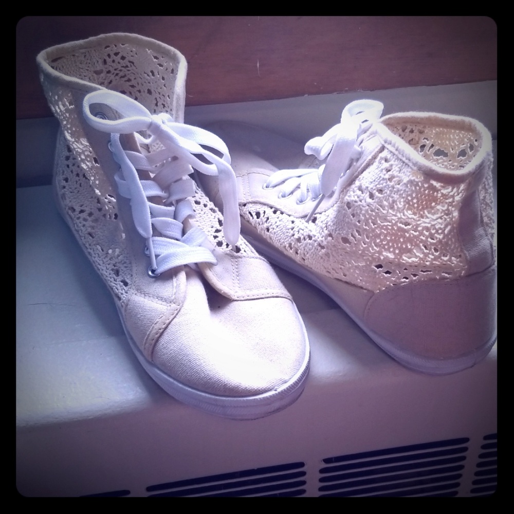 Summer shoes